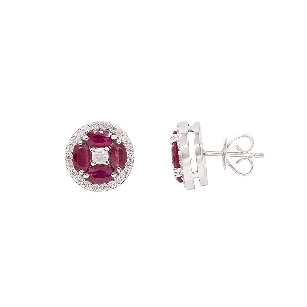 Brinco em Ouro Branco 18k Redondo com 8 Safiras Ovais 2.16Cts com 46 Diamantes 0.62Cts            