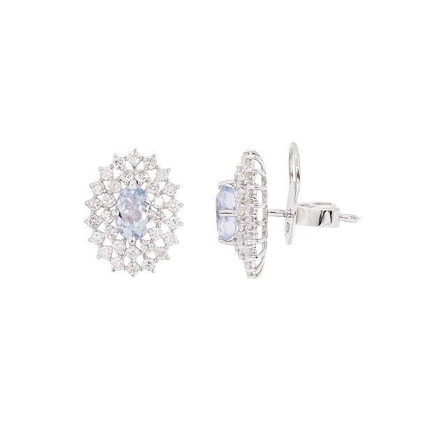 Brinco em Ouro 18k Branco Chuveiro Oval Com 2 Água Marinhas 6x4mm 0.88cts Com 62 Diamantes 0.89cts