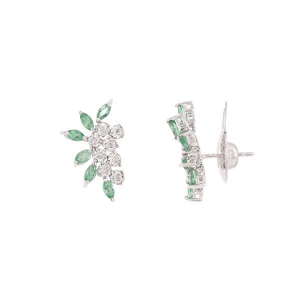 Brinco em Ouro Branco 18k Ear Cuff com 2 Esmeraldas Navete e 16 Brilhantes 
