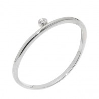 Anel Branco Essentials com 1 Brilhante