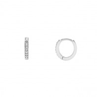 Brinco Branco Argola Pequena Com 16 Brilhantes