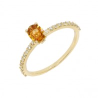 Anel Solitário com 1 Safira Amarela 4x6 Cravejado com 26 Diamantes