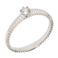 Anel em Ouro Branco 18k Solitário Facine com 1 Diamante 15 Pontos