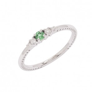 Anel em Ouro Branco 18k Solitário com 1 Esmeralda 3mm 0.10Cts e 4 Diamantes 0.09Cts