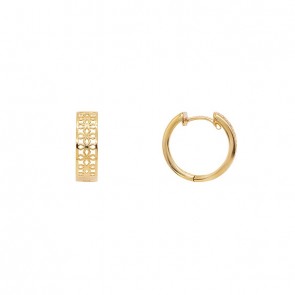 Brinco em Ouro 18k Argola Florzinhas Polida.        